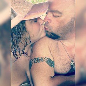 Meet your Posher, Sarah beth